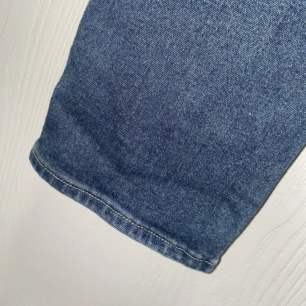 True Religion Men's Geno‎ SN Flap Relaxed Slim Jeans 30 Medium Wash